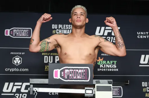 Бывший боец UFC Баттл подписал контракт с лигой Dirty Boxing Championship