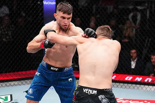 Веретенников нокаутировал Прайса на турнире UFC Fight Night 266