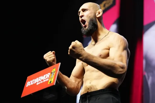 Чимаев: если UFC даст мне большие деньги, то, конечно, мне плевать на чертов пояс