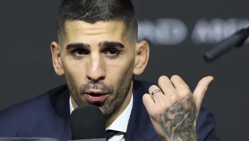Топурия – о бое Волкановски и Лопеса за вакантный пояс UFC: я оставил детишек – пусть радуются