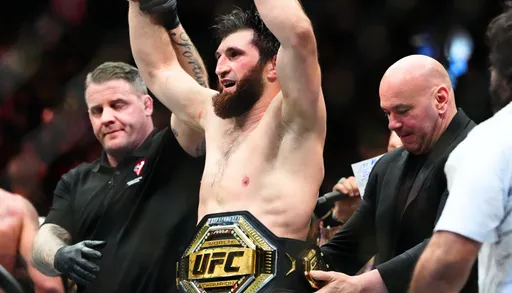 Тренер Анкалаева: UFC сам решит, кто должен драться за пояс в полутяжелом весе