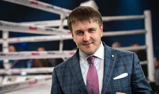 Промоутер Усика предложил Фьюри провести реванш с Кличко