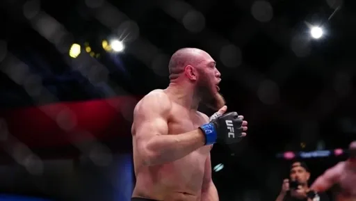 Боец UFC Вальтер Уокер рассказал, как потерял палец на ноге, живя в России