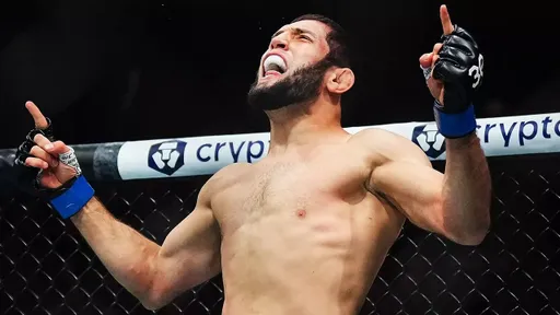 Алискеров подписал контракт на следующий бой в UFC: это не Бо Никал, соперник покруче
