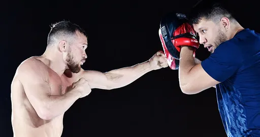 «Огонь в глазах Петра не погас, он еще вернет пояс чемпиона UFC». Интервью тренера, работавшего с Яном