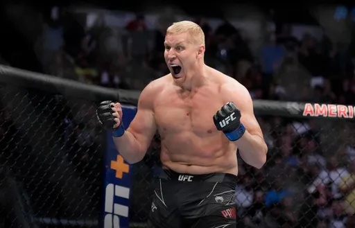 Россиянин Павлович вошел в тройку лучших тяжеловесов мира по версии Sherdog