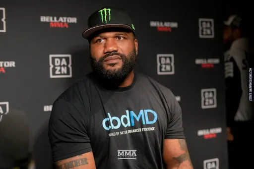 Экс-чемпион UFC Джексон проведет бой с бывшим чемпионом по боксу Бриггсом 1 июня в Катаре