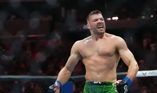 Дю Плесси намерен стать чемпионом UFC в двух дивизионах