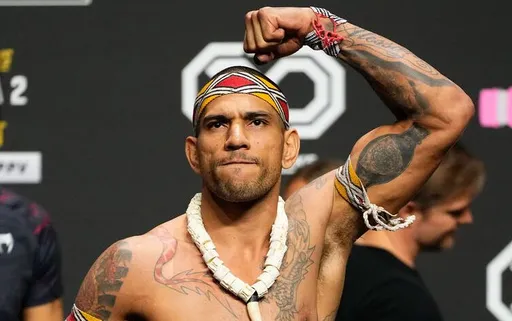 Перейра в случае победы над Хиллом на UFC 300 может выступить на 301-м турнире
