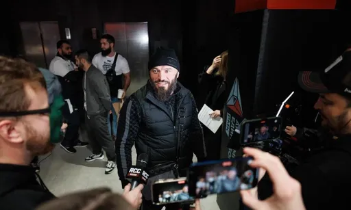 Исмаилов заявил, что волнуется перед боем с Штырковым