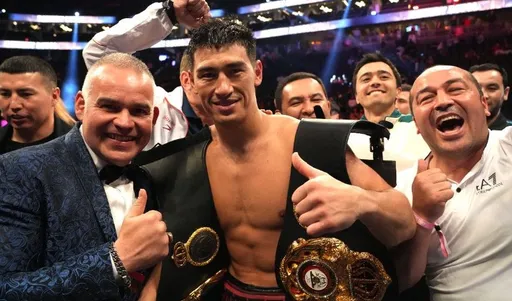 Бивола признали боксером года по версии WBA