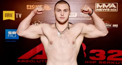 Билостенный назвал сроки дебюта в Bellator