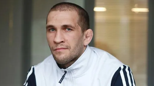 Гаджиев заявил, что Сарнавский проведет два боя в AMC Fight Nights