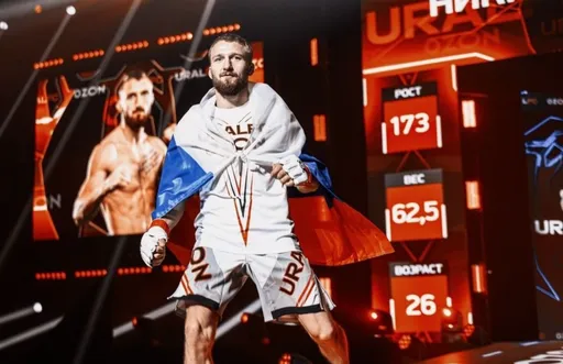 Бой Михайлова на турнире Ural FC в Москве отменен