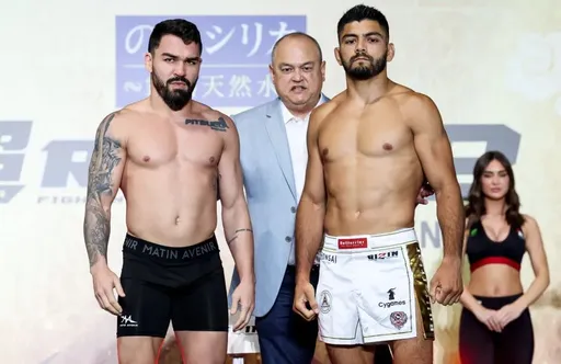 Патрики Фрейре нокаутировал де Соузу и вышел в полуфинал Гран-при Bellator в легком весе