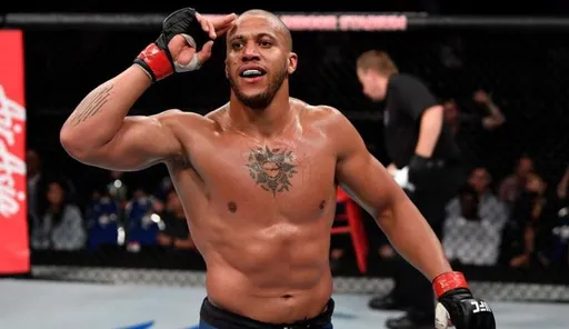 Боец UFC Газиев: Ган – самый быстрый тяжеловес из всех, кого я видел