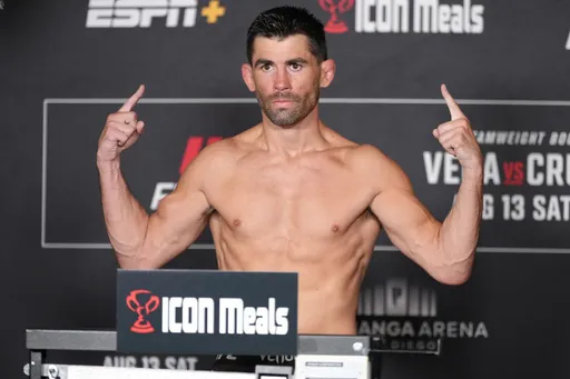 Бывший чемпион UFC Круз хочет провести прощальный бой в 2025 году