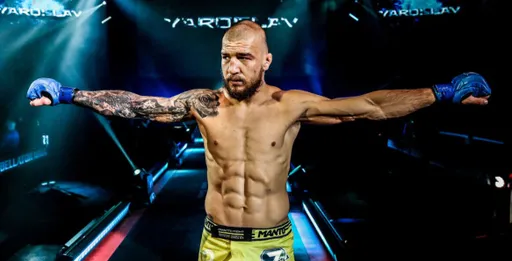 Корешков признался, что не удивлен поражением Амосова на Bellator 301
