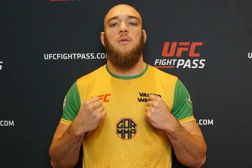 Азизян: Уокер может подраться на турнире UFC в Бразилии или Катаре