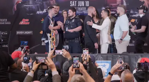 Чемпион WBO Тейлор и Лопес не смогли провести дуэль взглядов