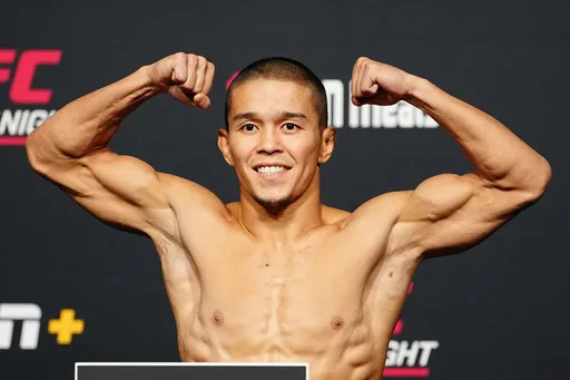 Источник: Алмабаев проведет бой с Пересом 22 ноября на турнире UFC в Катаре