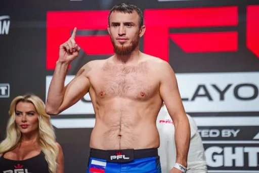 Магомедкеримов против чемпиона Bellator, убыточный паб Макгрегора: самое главное за день в единоборствах