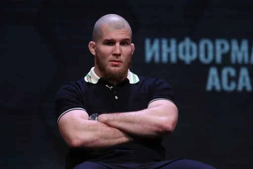Раисов обратился к Мойкано перед схваткой: дам тебе реванш в UFC