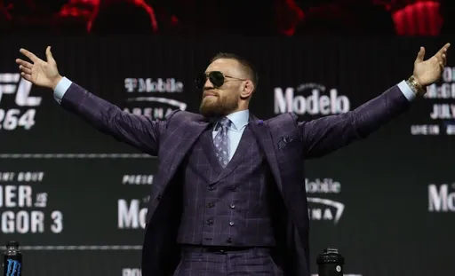 Макгрегор анонсировал еще один бой в UFC: дата уже закреплена