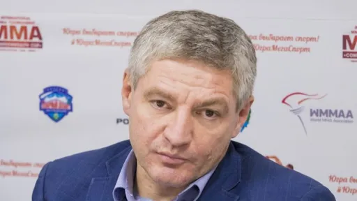 Глава Союза ММА России назвал хорошим ходом решение UFC разрешить бойцам выходить на поединки с флагом