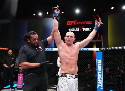 Гаджиев: Гуськов – уже мини-звезда в UFC