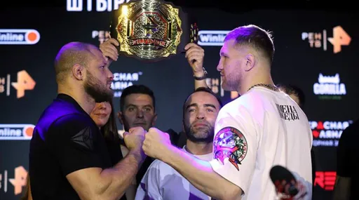 Минеев победил Штыркова и защитил пояс чемпиона «Бойцовского клуба РЕН ТВ»