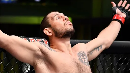 Билостенный: знаю, что Крылов станет чемпионом UFC