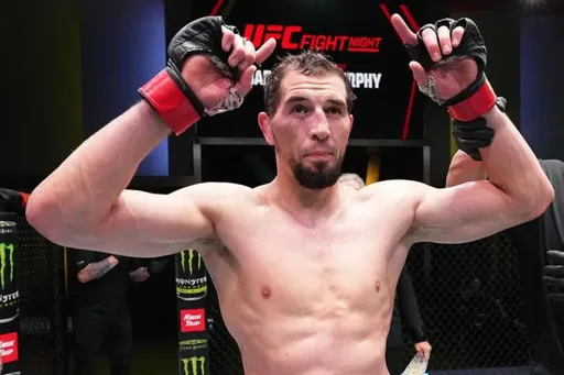 Абусупьян Магомедов проведет бой с Перейрой 27 апреля на турнире UFC в Канзас-Сити
