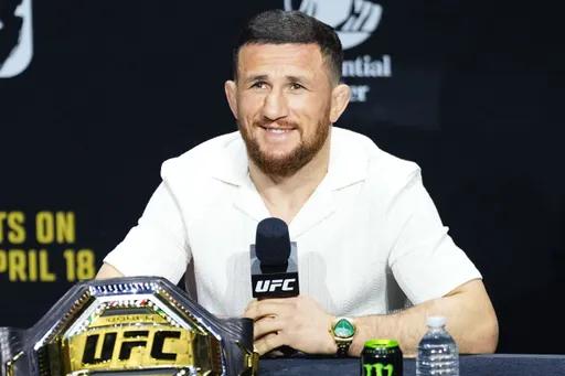 Комментатор UFC Аник считает Двалишвили величайшим бойцом в легчайшем весе