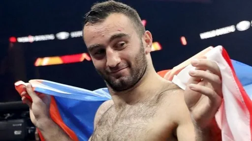 Гассиев заявил, что пытается получить американскую визу