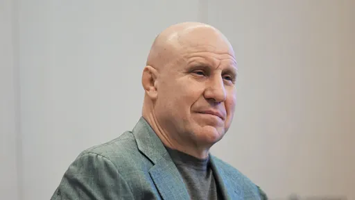 Мамиашвили: Кадимагомедов ушел в ММА, потому что не смог стать чемпионом в олимпийской дисциплине