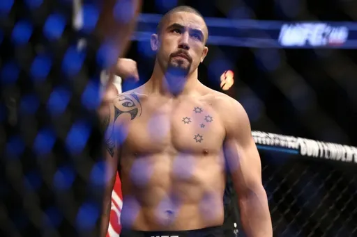 Соннен поддержал желание Уиттакера перейти в полутяжелый вес UFC