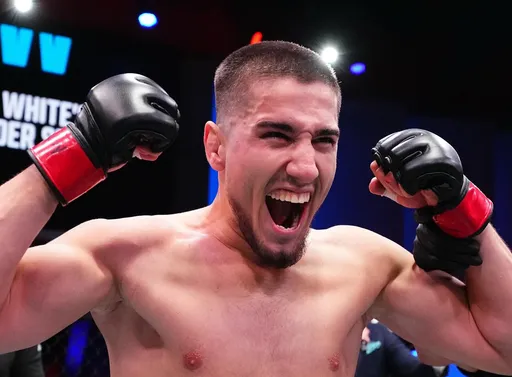 Появилось видео победы Сусуркаева нокаутом в рамках Dana White's Contender Series