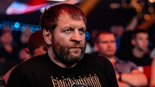 Александр Емельяненко раскритиковал стиль Немкова и Волкова: смотреть не интересно