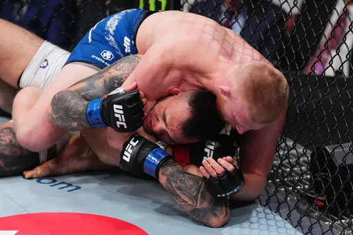 Никал победил Брандейджа на турнире UFC 300