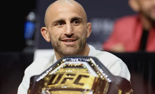 Чемпион UFC Волкановски сделал заявление о следующем сопернике, упомянув Евлоева