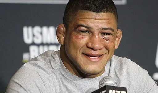 Бернс: UFC должен был убрать Ковингтона из рейтингов