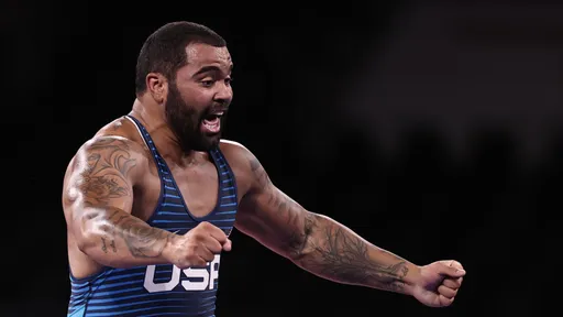 Джонс: Стивсон будет хорош в тяжелом весе UFC