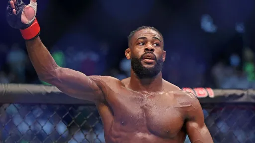 Стерлинг и Каттар проведут бой 14 апреля на турнире UFC 300
