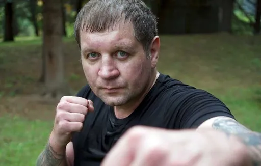 Олейник: рад, что Саша Емельяненко набирает форму и будет драться