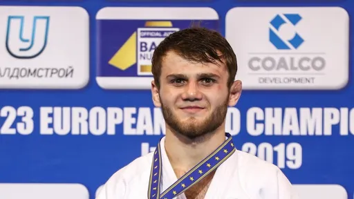 Россиянин Блиев завоевал бронзовую медаль на чемпионате мира в Будапеште