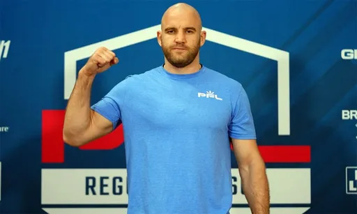 Гольцов прокомментировал остановку боя в Bellator с участием Молдавского