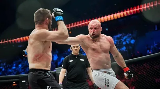 Клименко: Ковалев не верил в себя в первом бою со Шлеменко