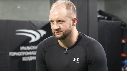 Иван Емельяненко подписал контракт с Ural FC