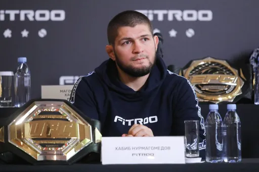 Хабиб раскрыл свой комплекс упражнений в 2016 году, когда выступал в UFC